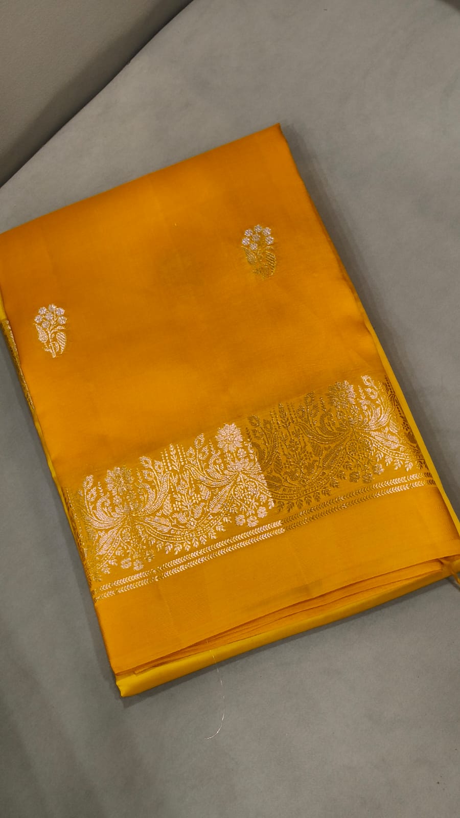 Brocade kathan  Saree  - Search code 6000