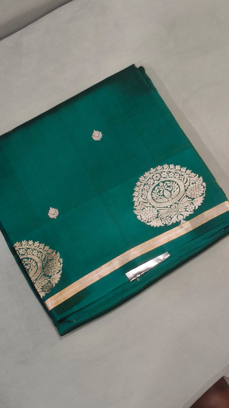 Brocade kathan  Saree  -  Search code 6029
