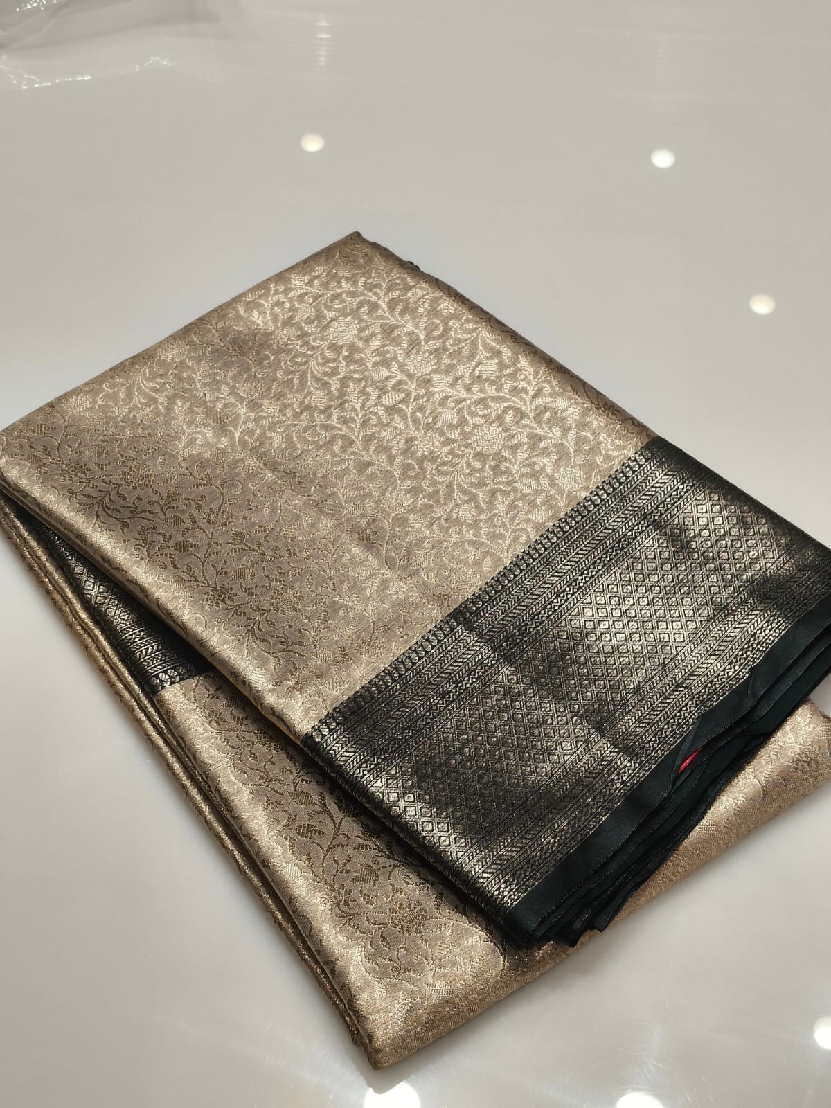 Saree - bottle green  shade Search code 9002