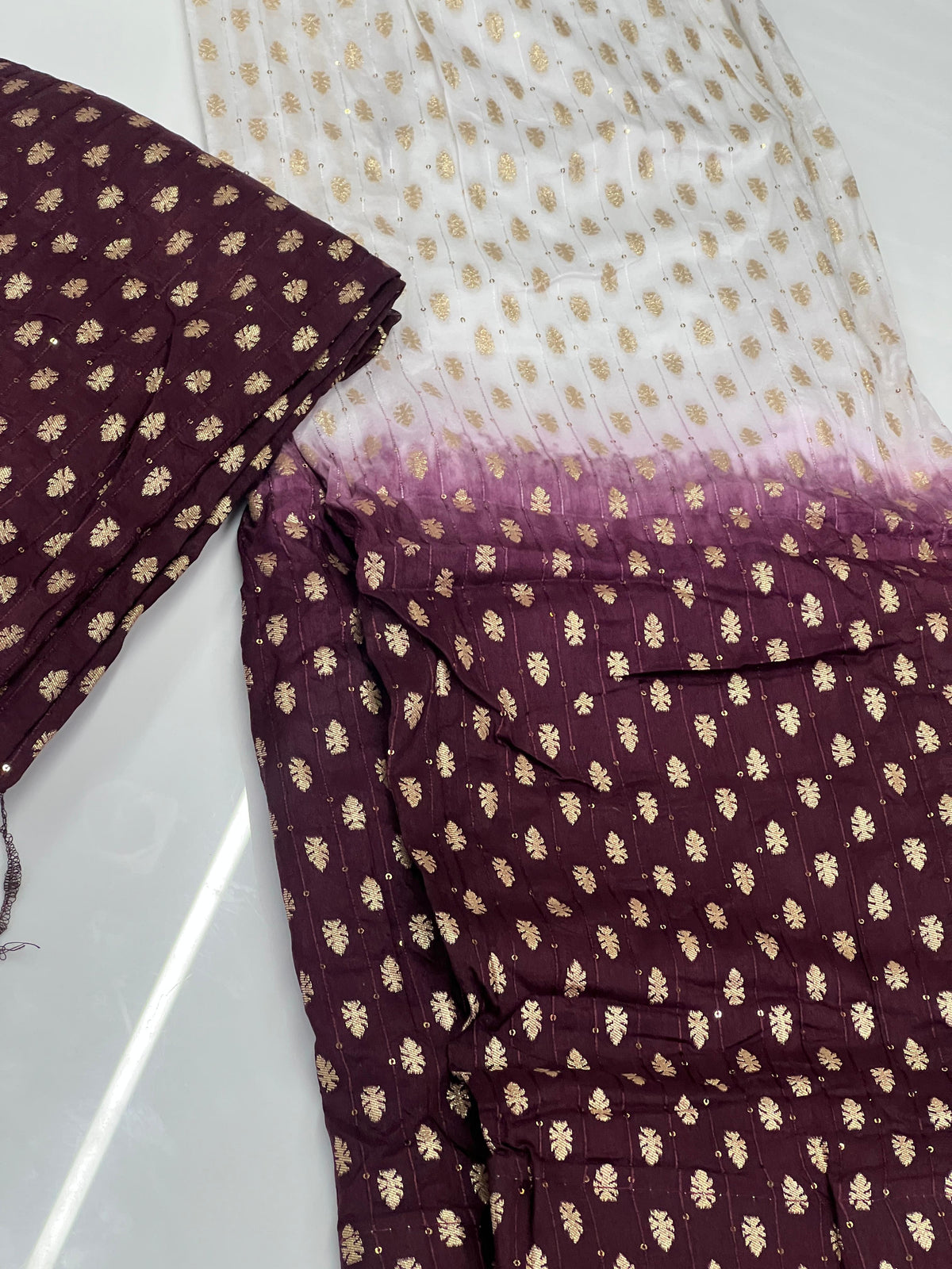 Davani -    Brown color  Search code 7554