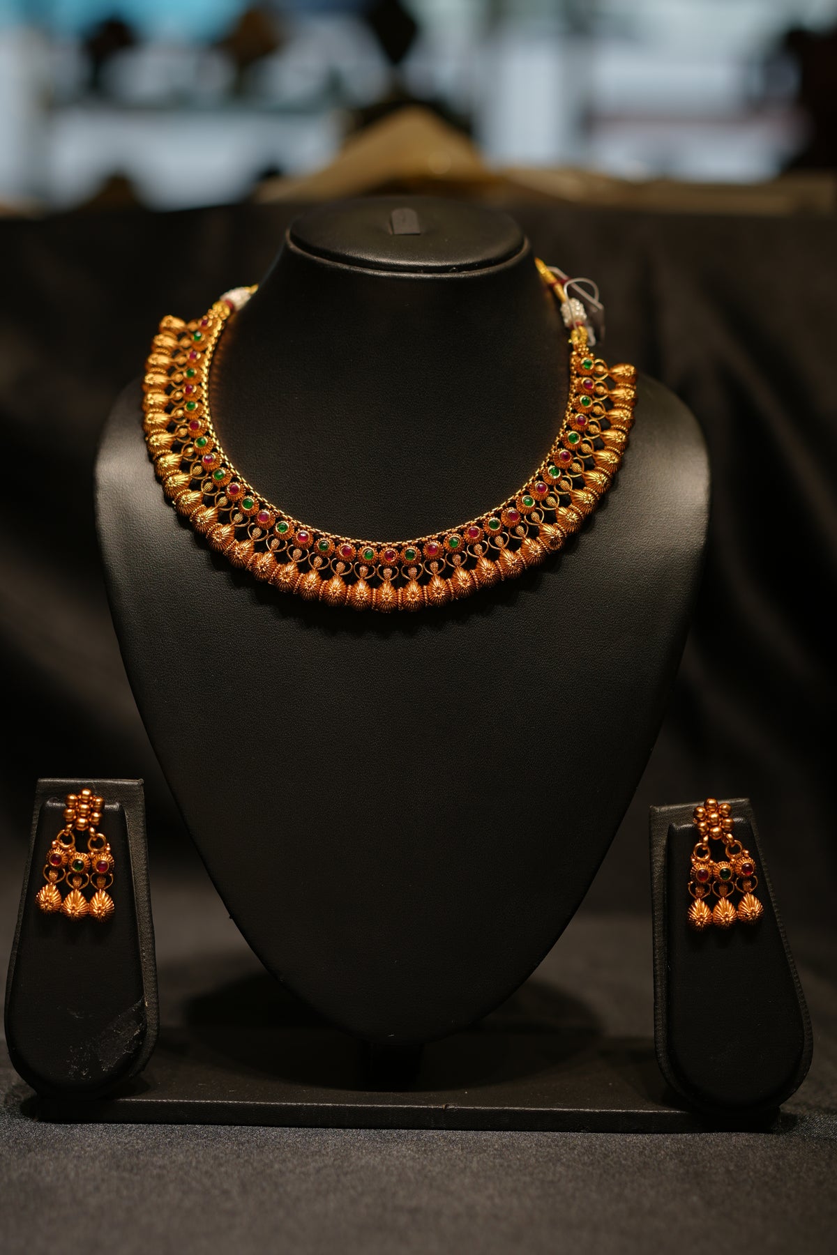 Necklace Set - Golden color Search code 2416