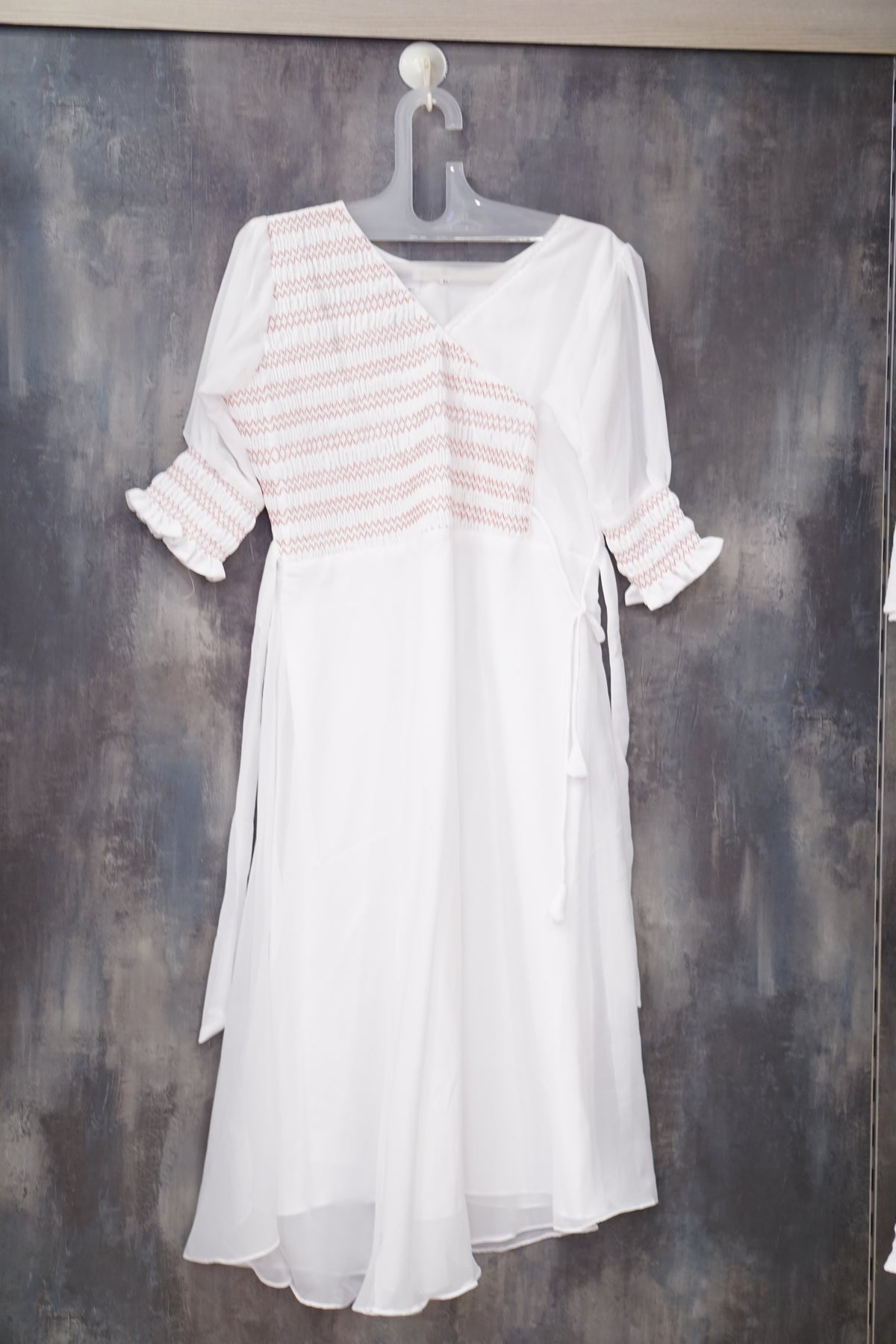 Kurta top - White shade Search code 7372