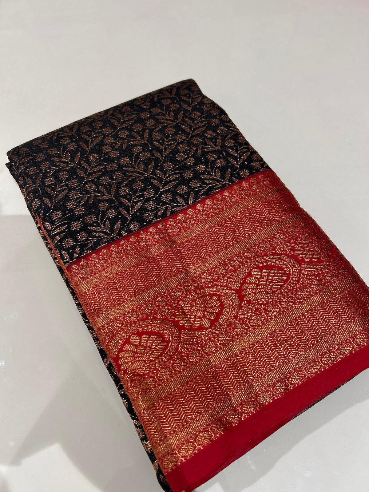 KANCHIPURAM SAREE CONTRAST -Black to Red Search code 9603