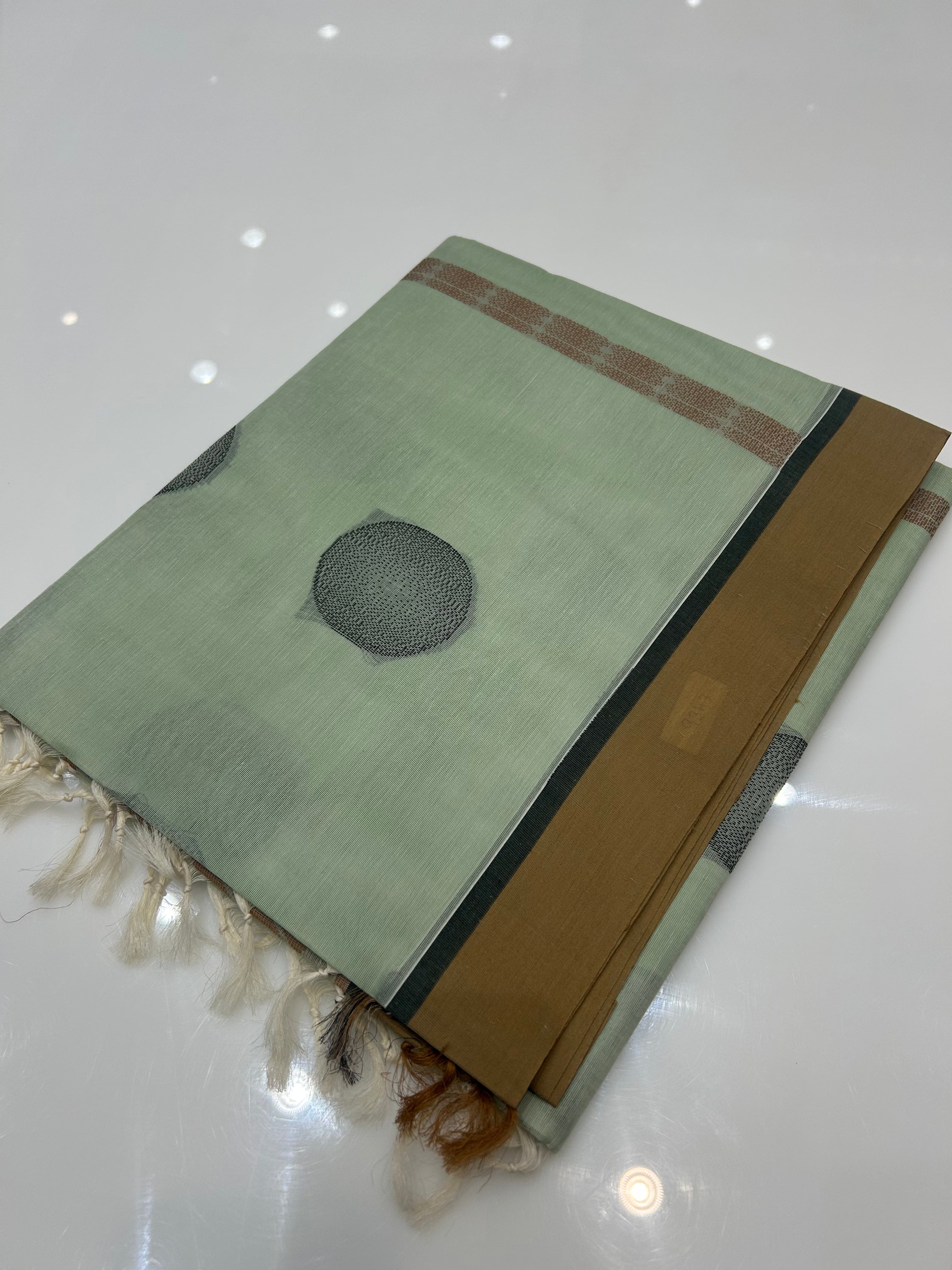 Cotton  Saree-Light green shade Search code 7515