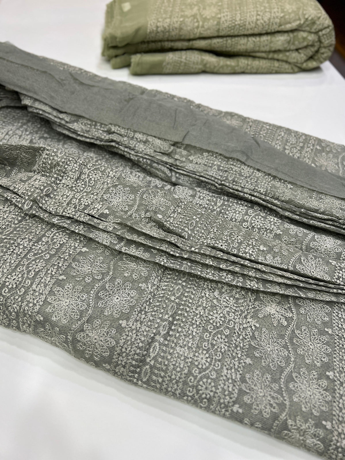 Running Material  NET COTTA GRAY  Color  Search code 6010