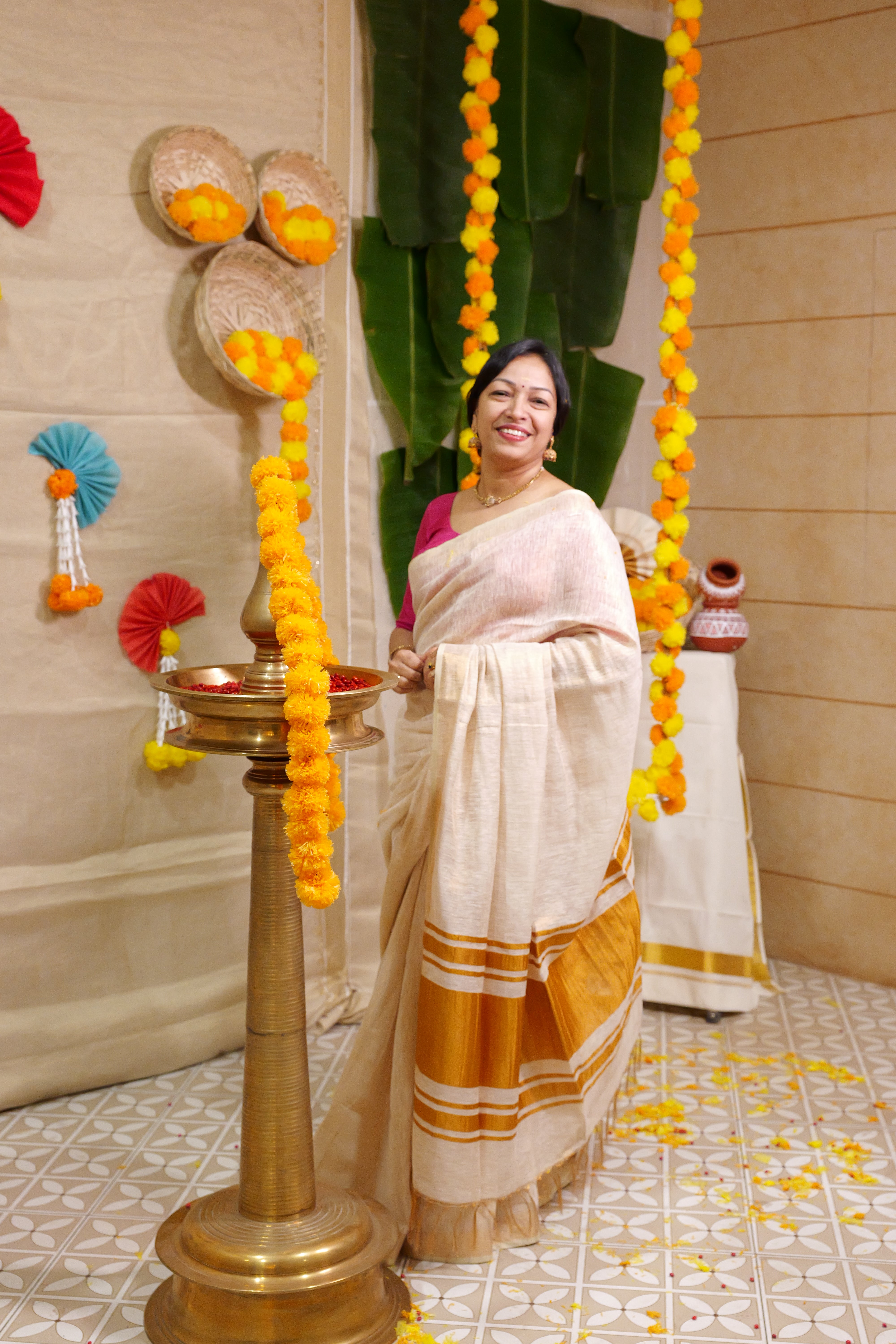 onam collection - cream  color shade Search code 2500