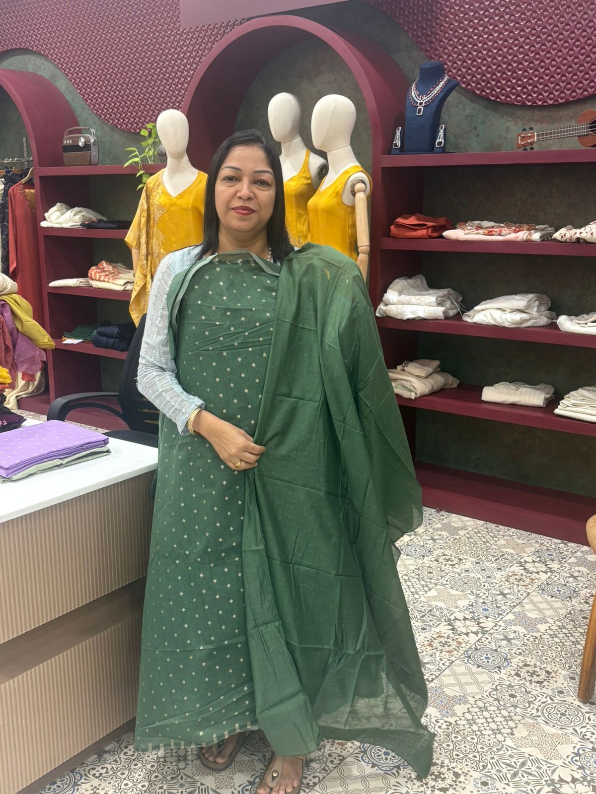 UNSTITCHED SALWAR  SUIT SET COLOR GREEN Search code 5605