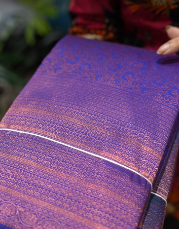 KANCHIPURAM SAREE - Electric blue shade Search code 7666