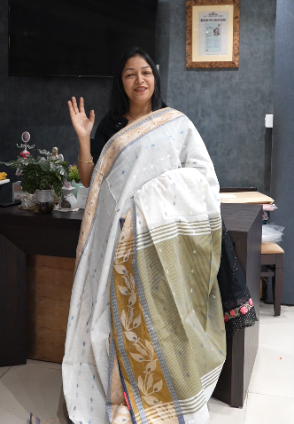 Khadi Cotton Saree -Off white to green shade Search code 6518
