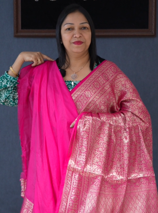 Semi banarasi saree -Ranni pink shade  Search code 3926