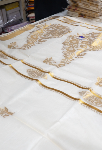 KERALA  SAREE  - Golden  color -Tissue Search code 5602