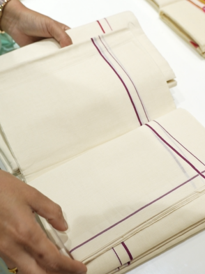 Set Mundu   -Maroon Color  Cotton  Search code 9369