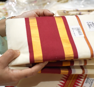 Set Mundu   -Maroon cotton Search code 9381