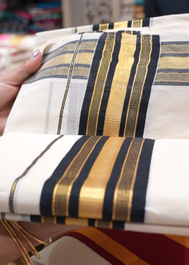 Set Mundu   -Golden cotton Search code 9383