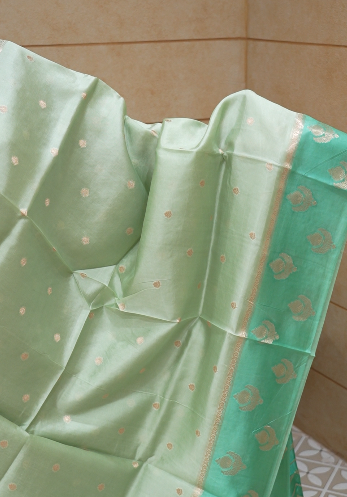 Banarasi sarees -Light Green to Dark pink color Search code 8319