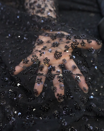 Running Material  -Black Search code 1125