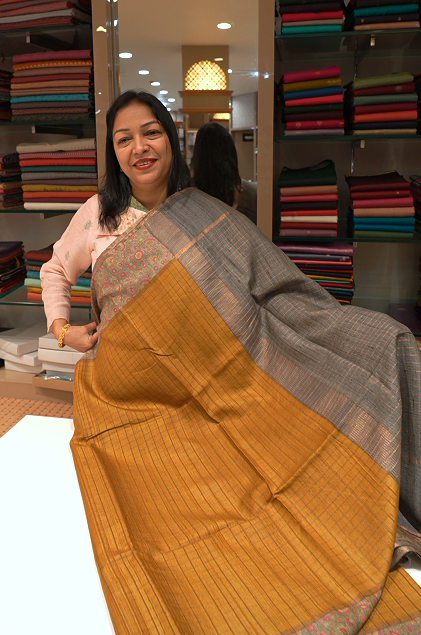 Jute Tussar Saree mastered and gray color contrast sarees Search code 3226