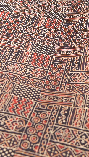 RUNNING MATERIAL - cambric cottan Ajark print  Search code 5215