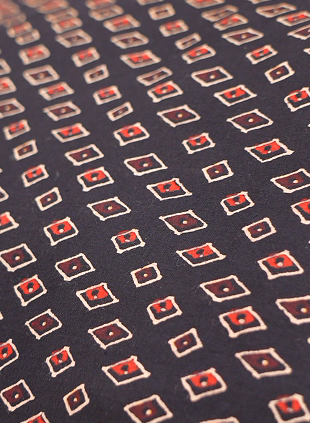 RUNNING MATERIAL - cambric cottan black color Ajark print  Search code 5235