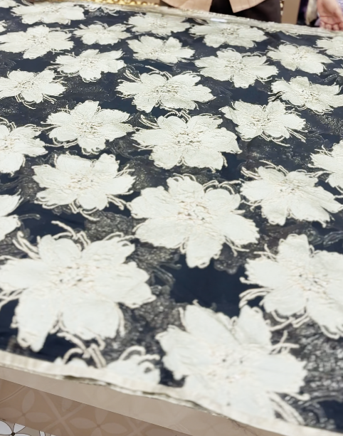 ORGANZA RUNNING MATERIAL -green black combination   Search code 2230