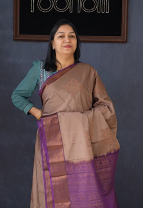 Semi Silk Saree - Brown to green Search code 1552