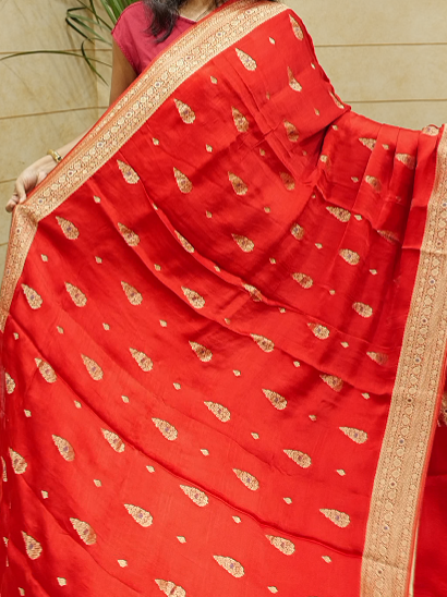 Banarasi sarees  -kumkum red color shade  Search code 2503