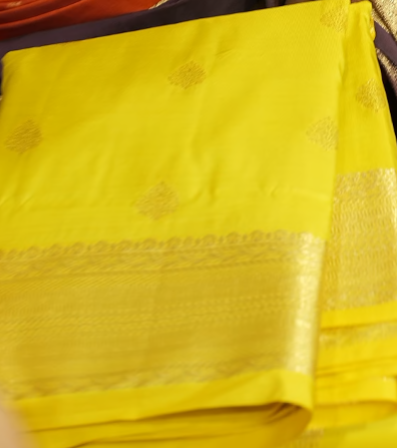 KANCHIPURAM SAREE-  lime green color shade  Search code 4508
