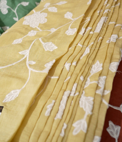 RUNNING MATERIAL -Butter yellow Search code 2027