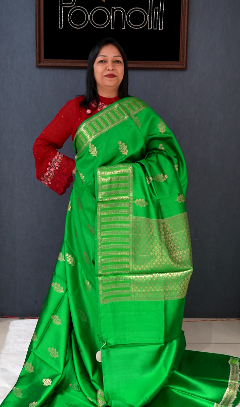 Banarasi katan silk Sarees - Green  shade  Search code 7002