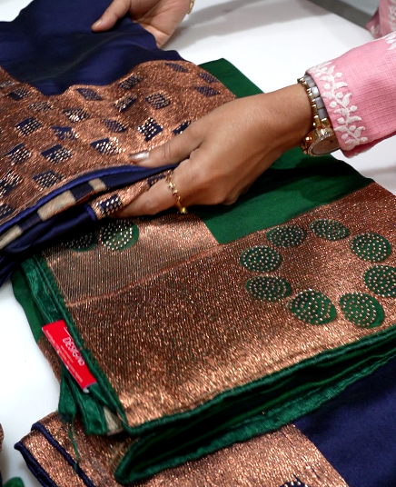 Quick saile saree -Green  color Search code 5320