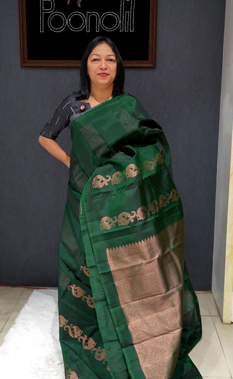 Kanchipuram Soft Silk Saree -Emerald green shade  Search code 4907