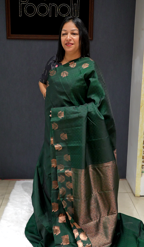 Kanchipuram Soft Silk Saree -Green shade  Search code 4918