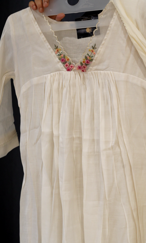 salwar suit set- Off white shade Search code 5556