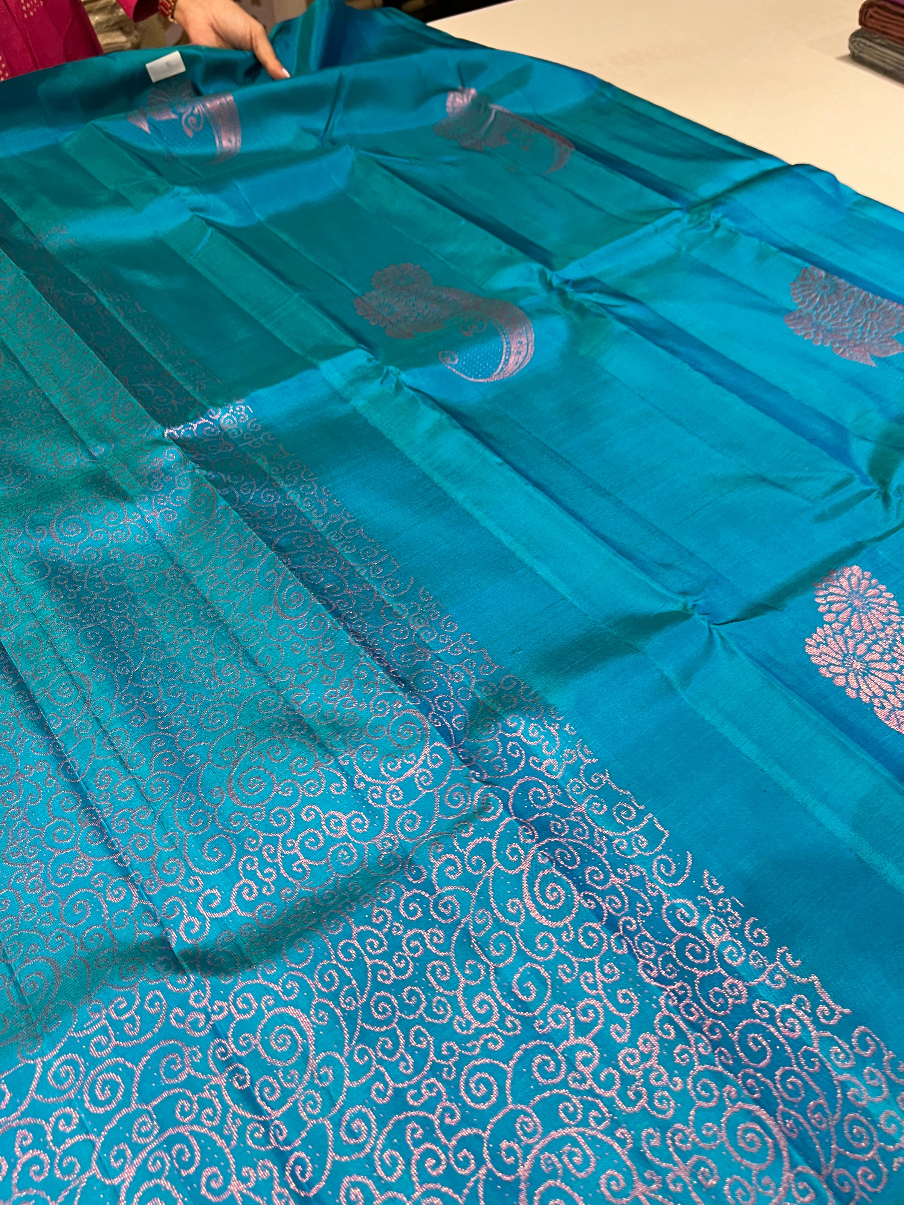 Buy KANCHIPURAM SAREE Peacock blue shade Search code 8105 Online