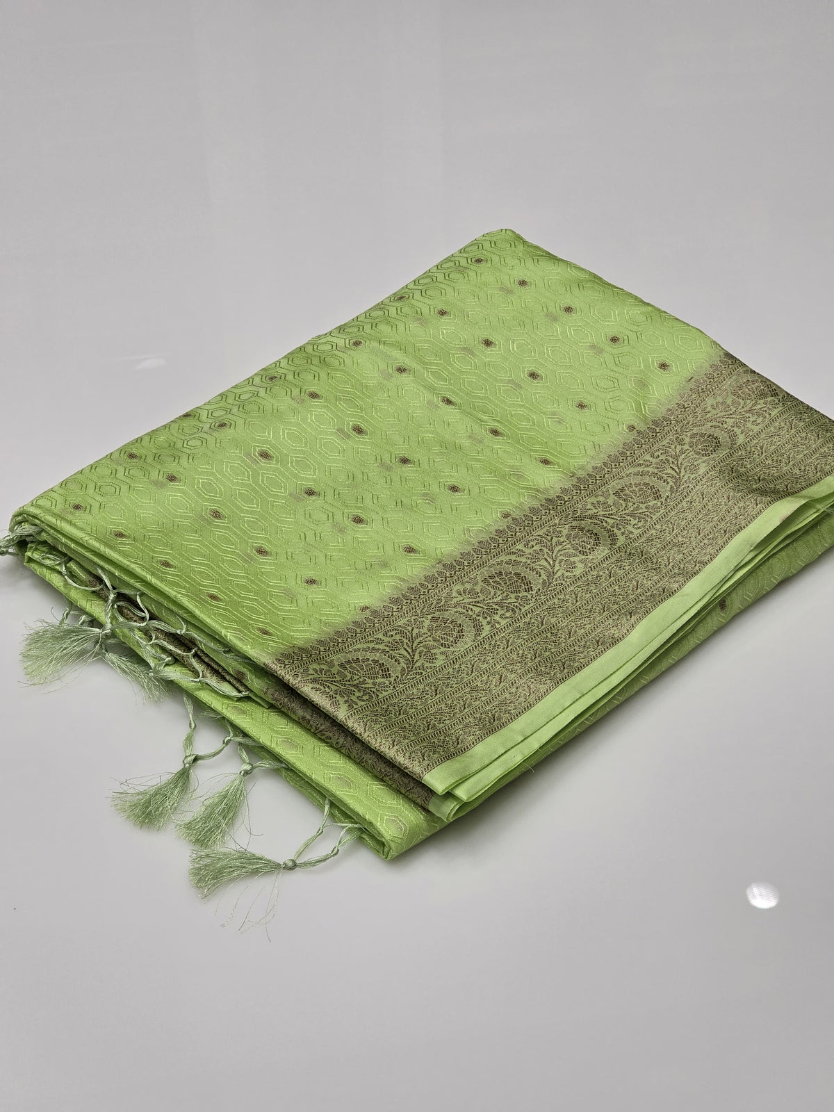 Banarasi sarees -Green color Search code 7210