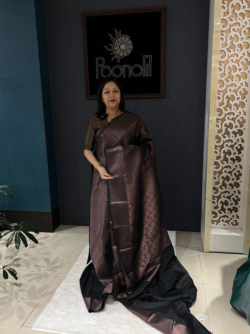 BROCADE SAREE- Black Search code 6219