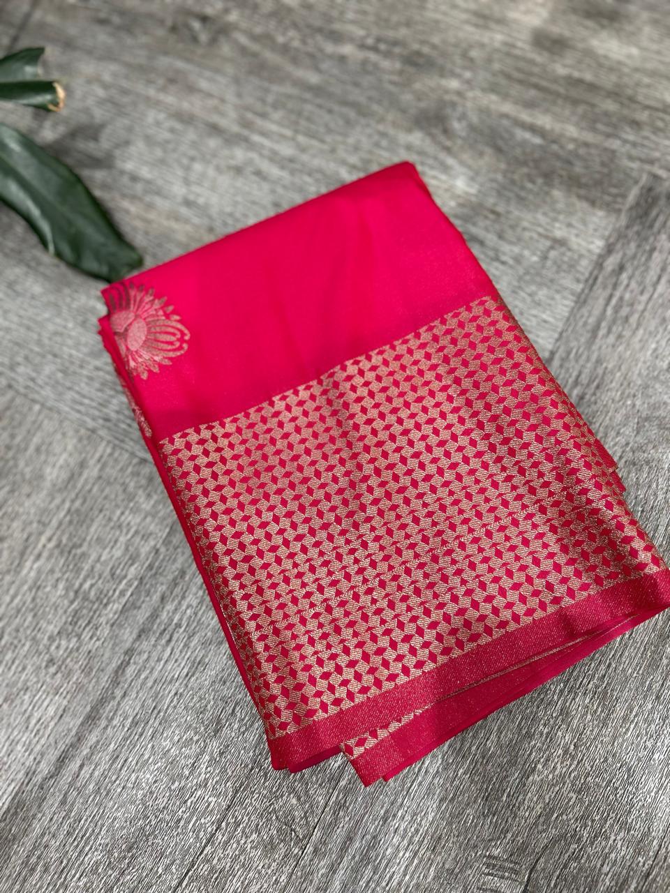 KANCHIPURAM PURE MIX SAREE -Red ranni shade Search code 6020