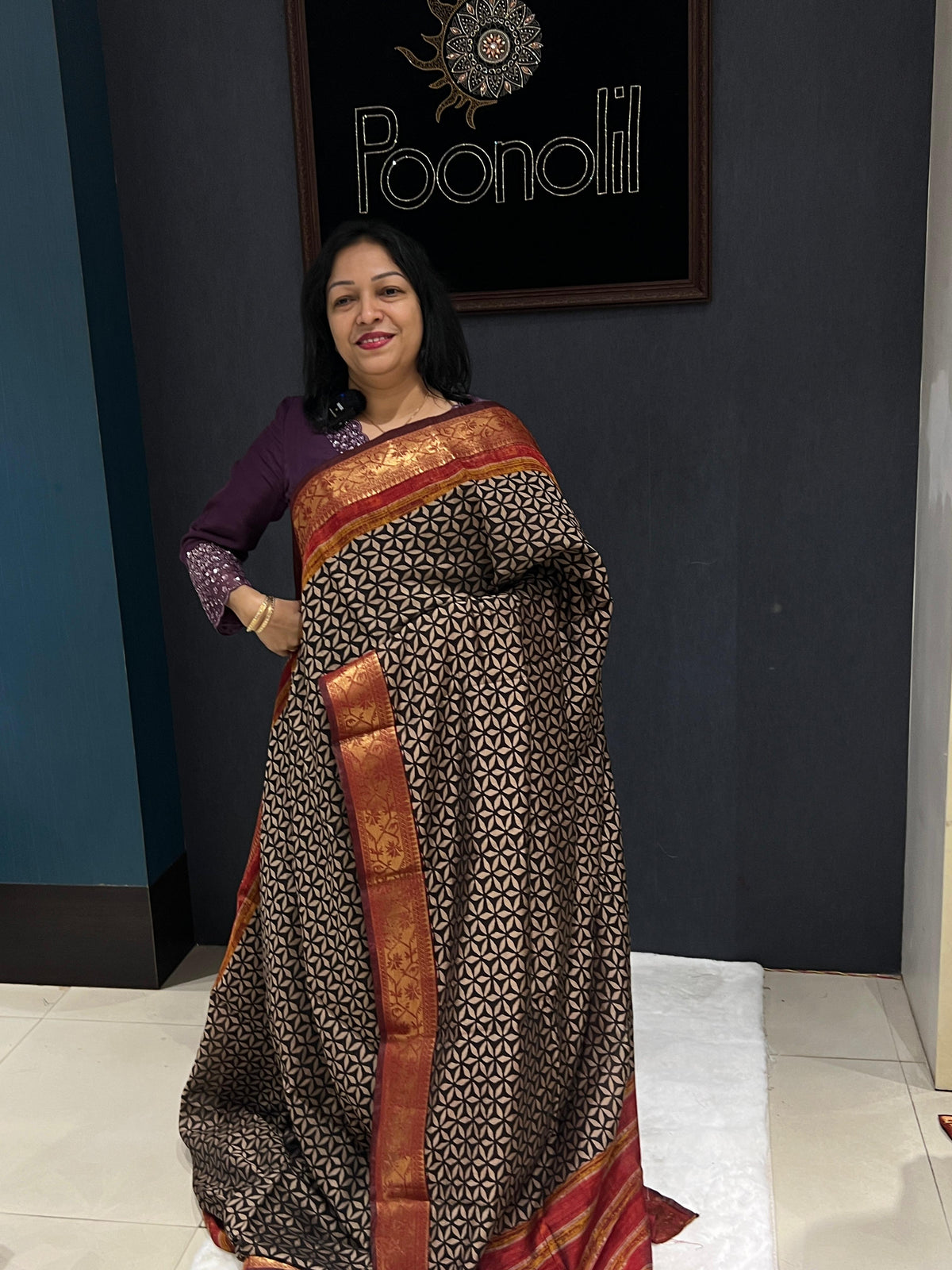 Chanderi saree  - Black to Maroon color Search code 3075