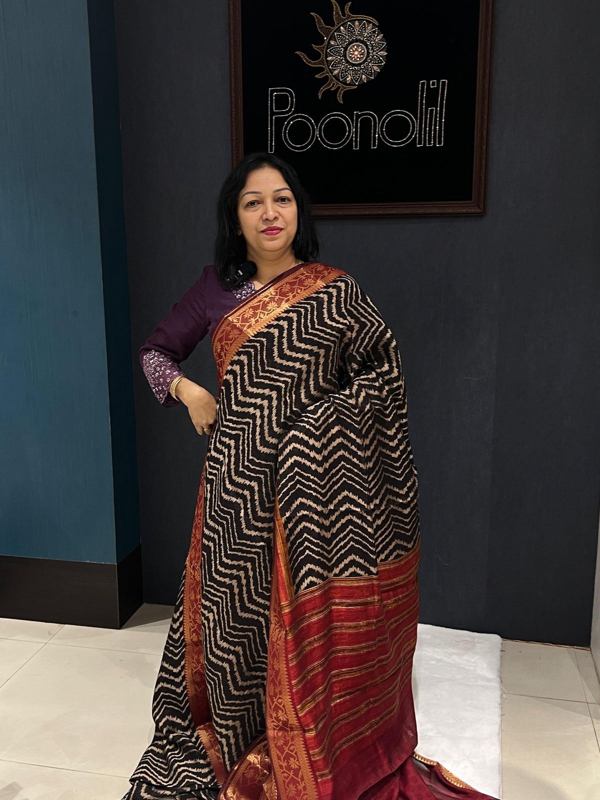 Chanderi saree  - Black to Maroon color Search code 3076