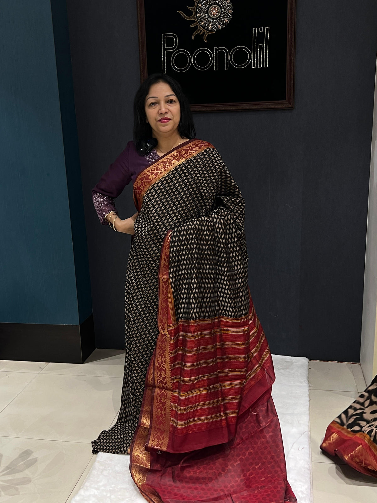 Chanderi saree  - Black to Maroon color Search code 3079