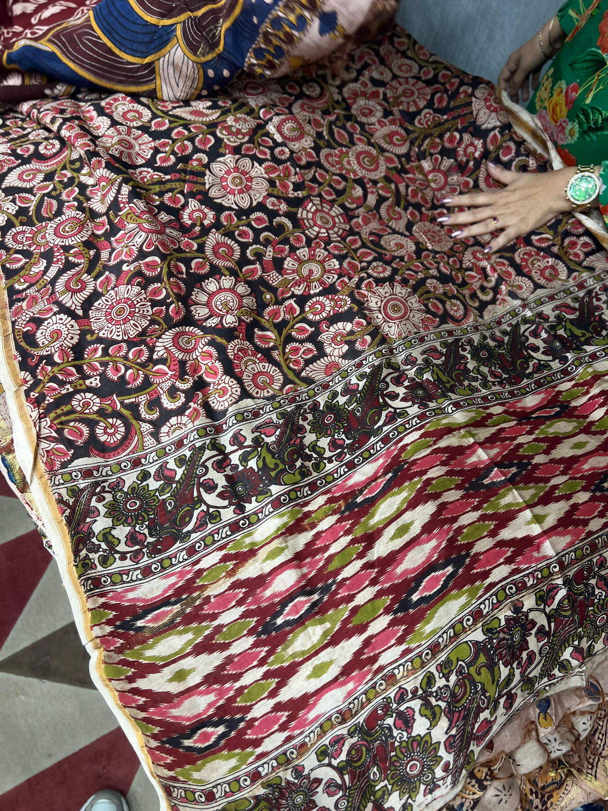 kalamkari print dupatta  - Black shade Search code 5124