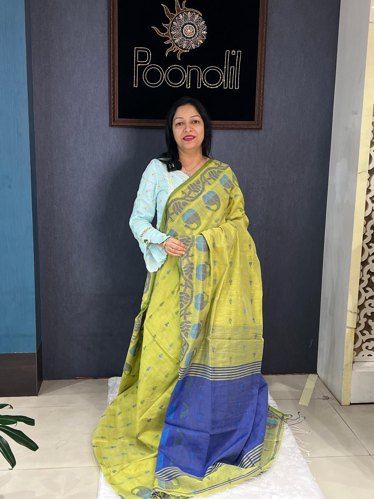Cotton saree  -Green to Dark blue  color Search code 4567