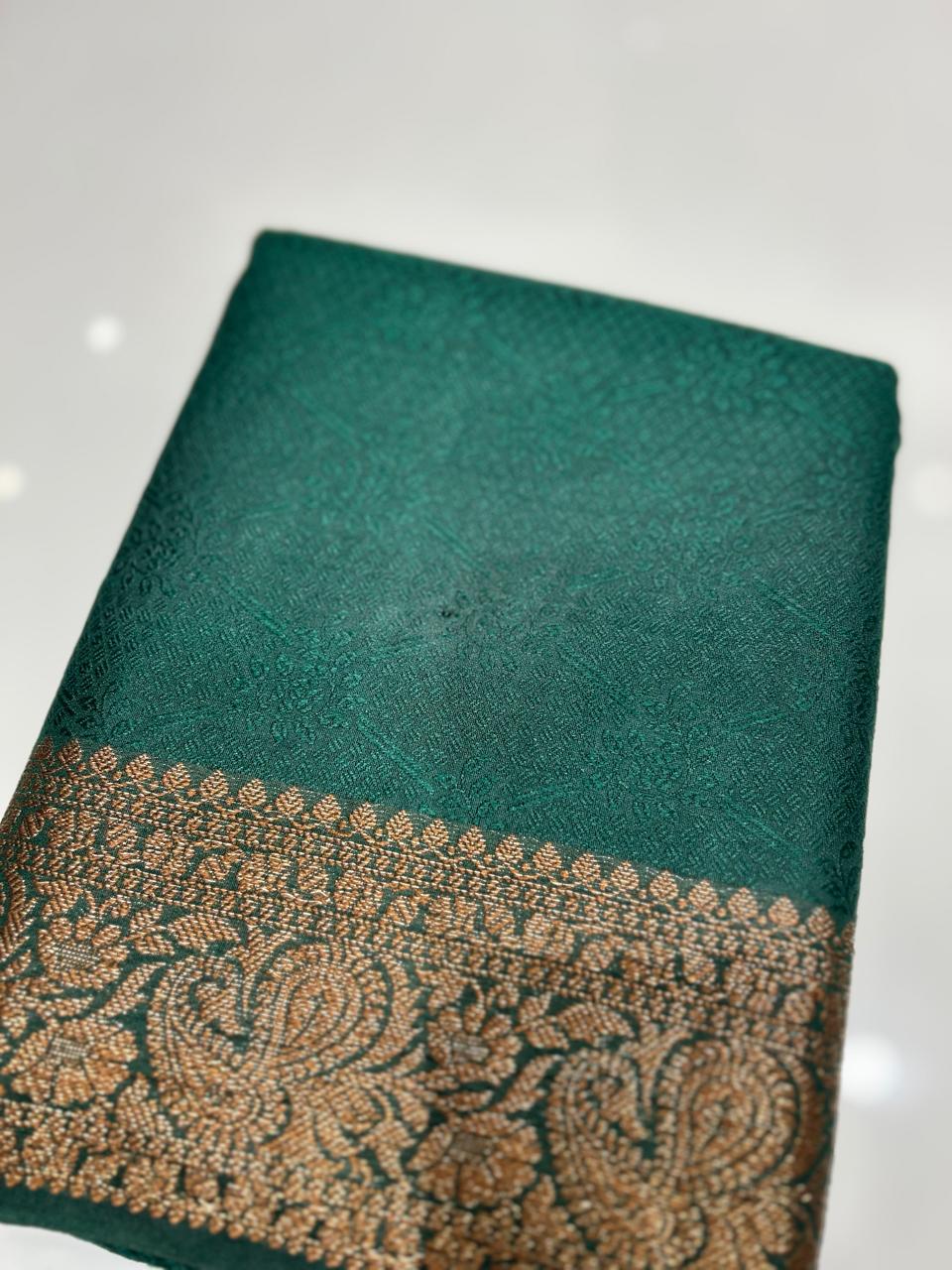 Semi banarasi saree -Emarald shade  Search code 7609