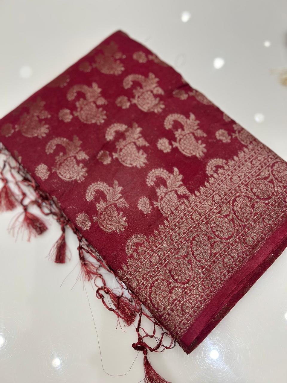 Semi banarasi saree -Maroon  shade  Search code 6722