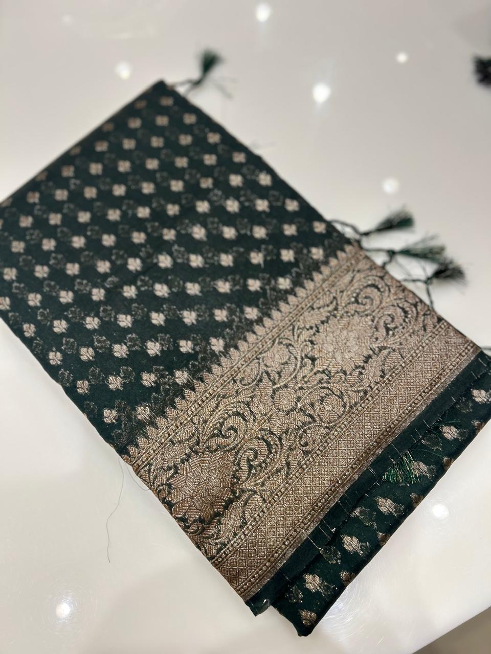 Semi banarasi saree -Dark Green shade  Search code 6707