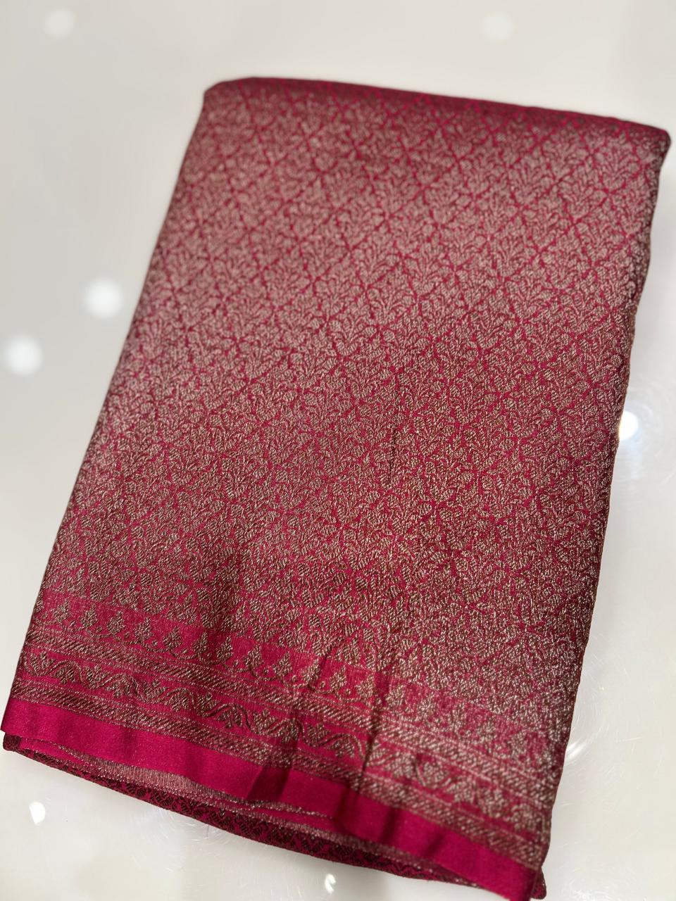 Semi Banarasi saree - Pink shade  Search code 3964