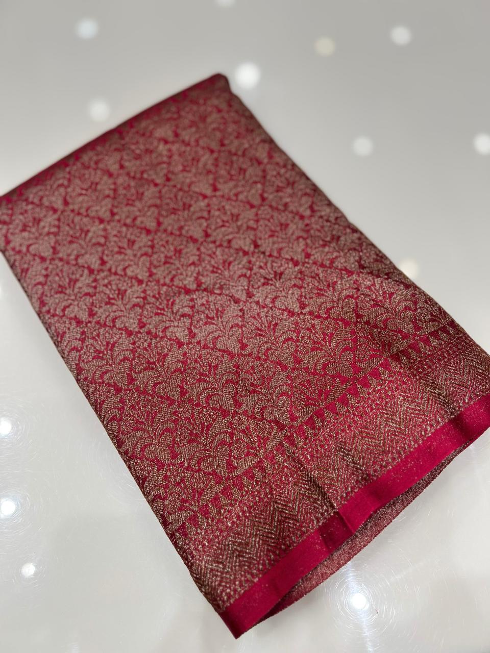 Semi Banarasi saree -Ranni shade  Search code 3996