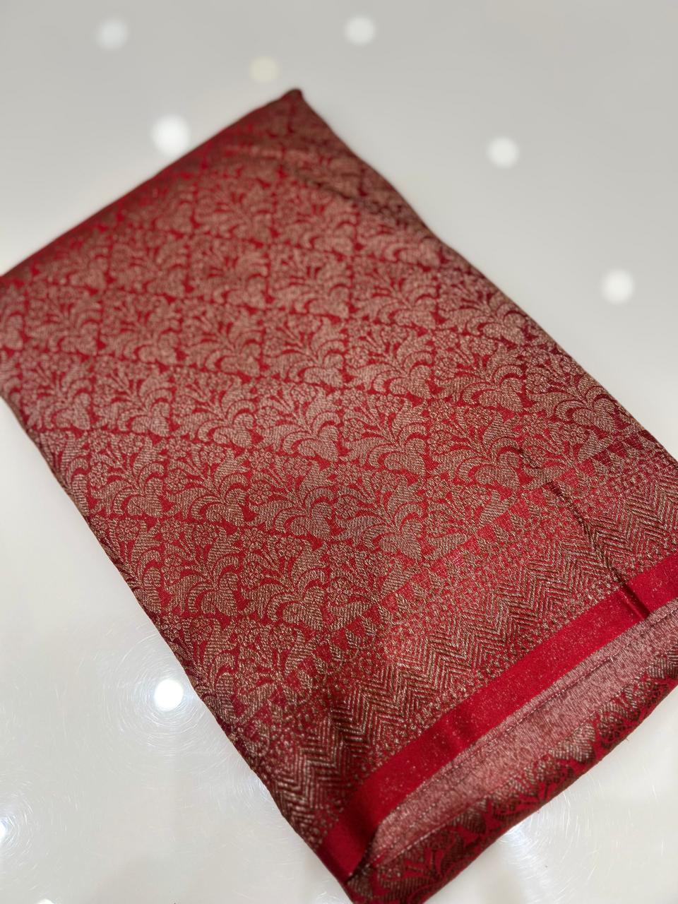 Semi Banarasi saree -Red shade  Search code 3994