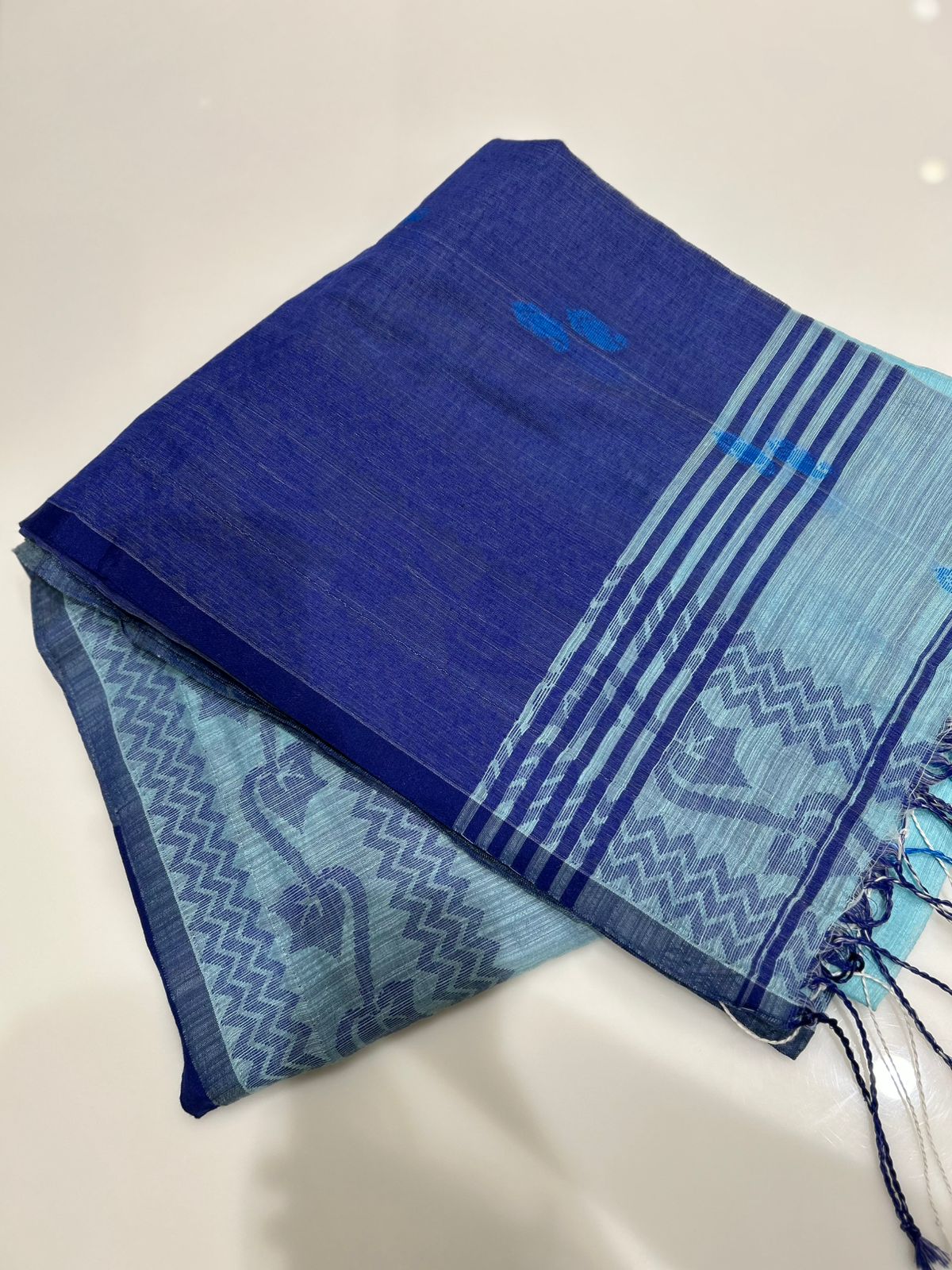 Cotton  Saree-Blue to Navy blue   shade Search code 7403