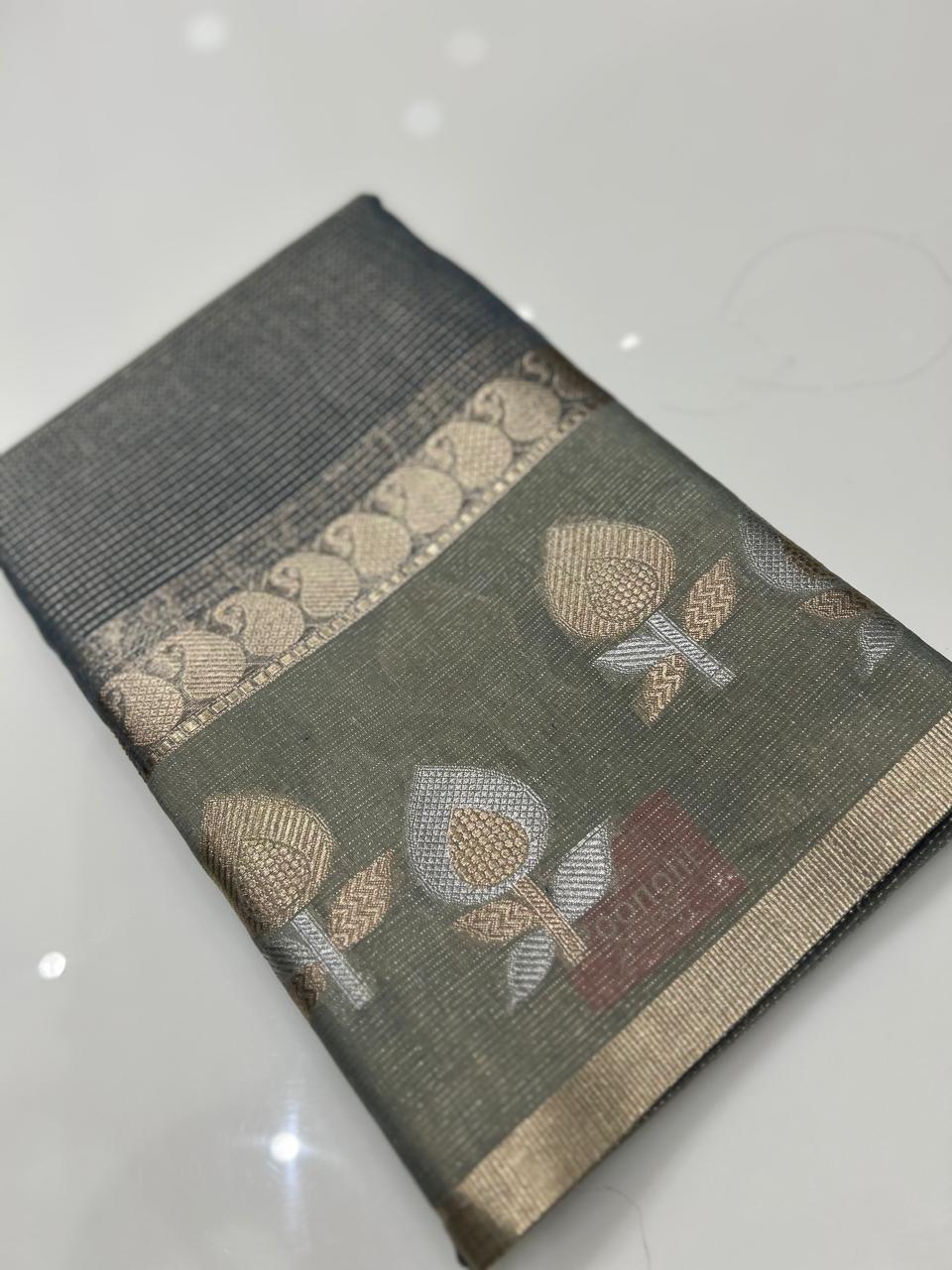Banarasi Art Silk Saree  -Mauve shade  Search code 2433